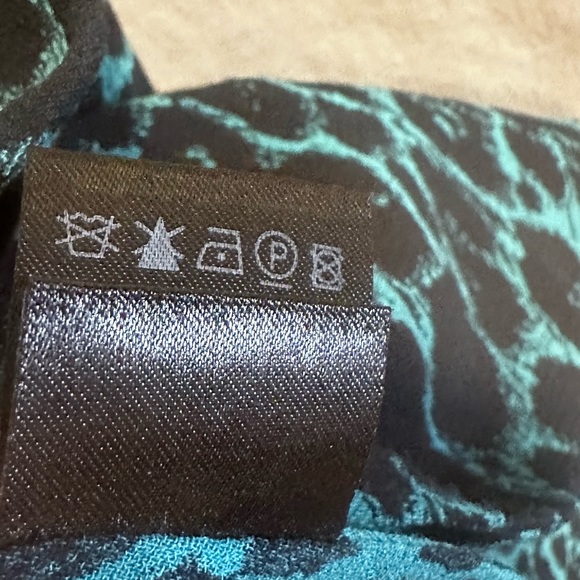 Zimmerman Long Sleeve Animal Print Blouse - Picture 5 of 8